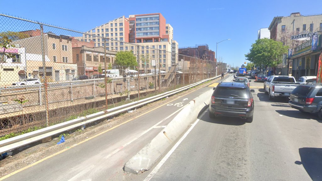 Park Avenue in Crotona